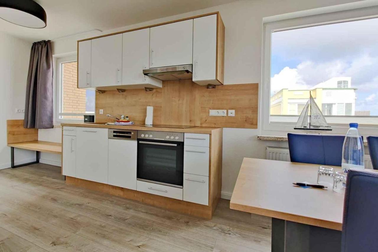 Große 8 Im Haus Seeluft Mit Drei Balkonen Und Meerblick Apartment