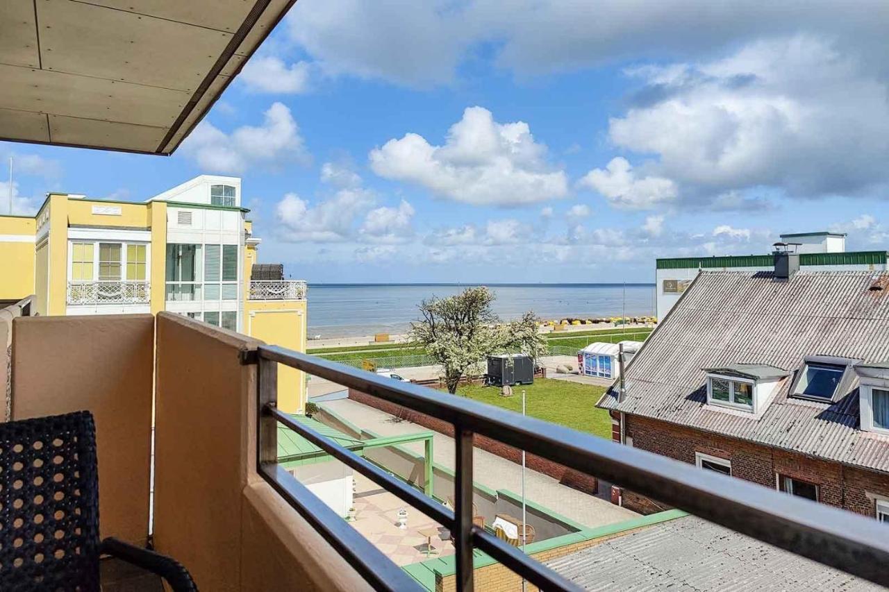 Große 8 Im Haus Seeluft Mit Drei Balkonen Und Meerblick Cuxhaven