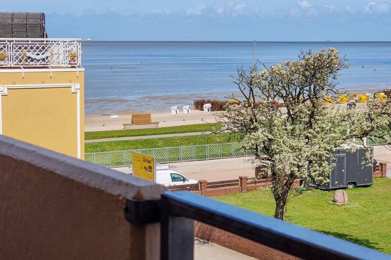 Große 8 Im Haus Seeluft Mit Drei Balkonen Und Meerblick Cuxhaven